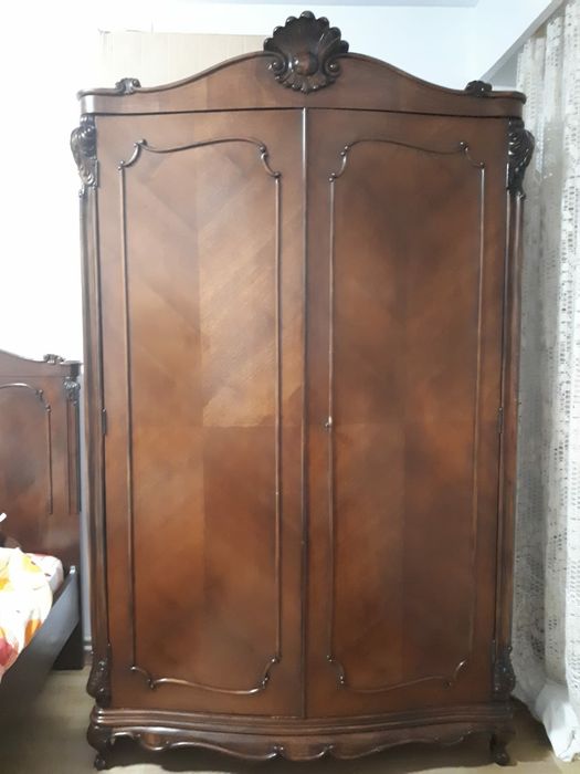 Dormitor antic 100 ani +