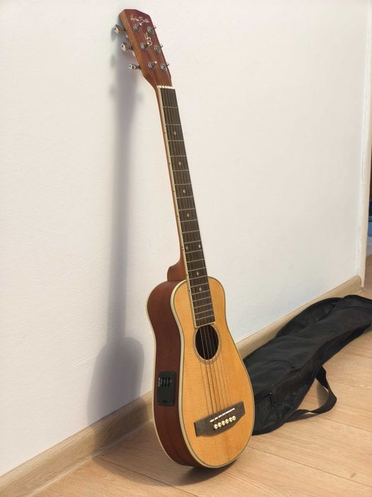 Harley Benton Traveler-E-Steel chitara acustica + husa