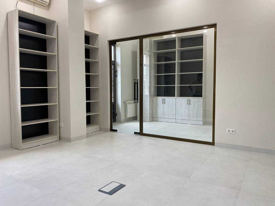 В аренду отдельно стоящее здание 720м2