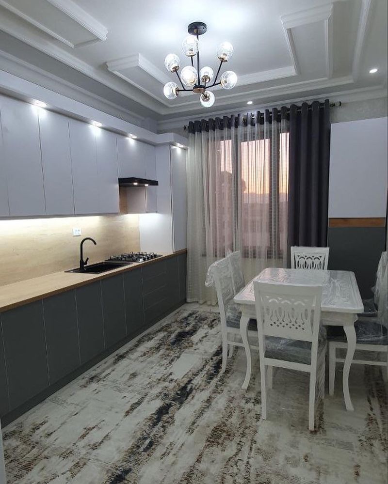 Продается 3-комнатная квартира заходи и живи по ул. Узбекистанская