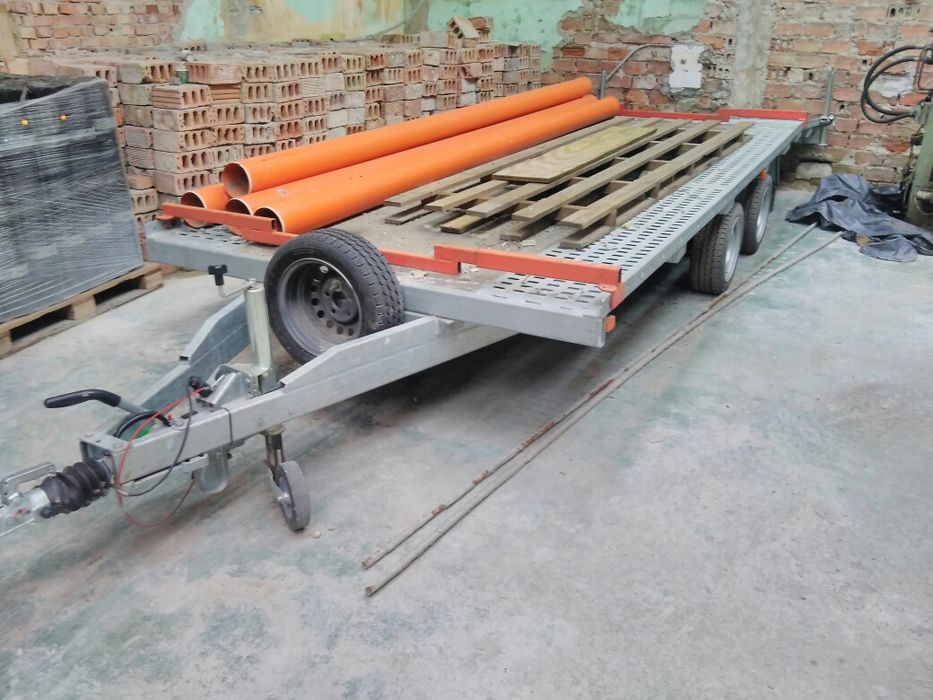 Ремарке5.8метра,товароносимост 3 5тона БАРТЕР