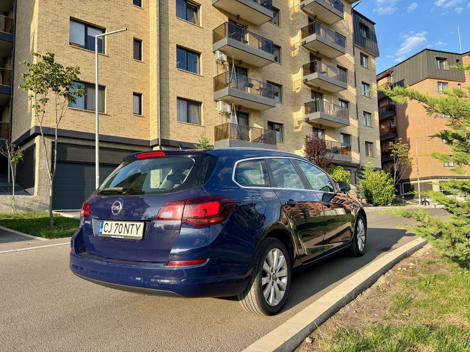 Opel Astra Opel Astra J Sports Tourer, Break, 2012