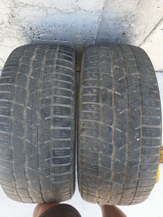 Зимни гуми 235 45 18 Континентал