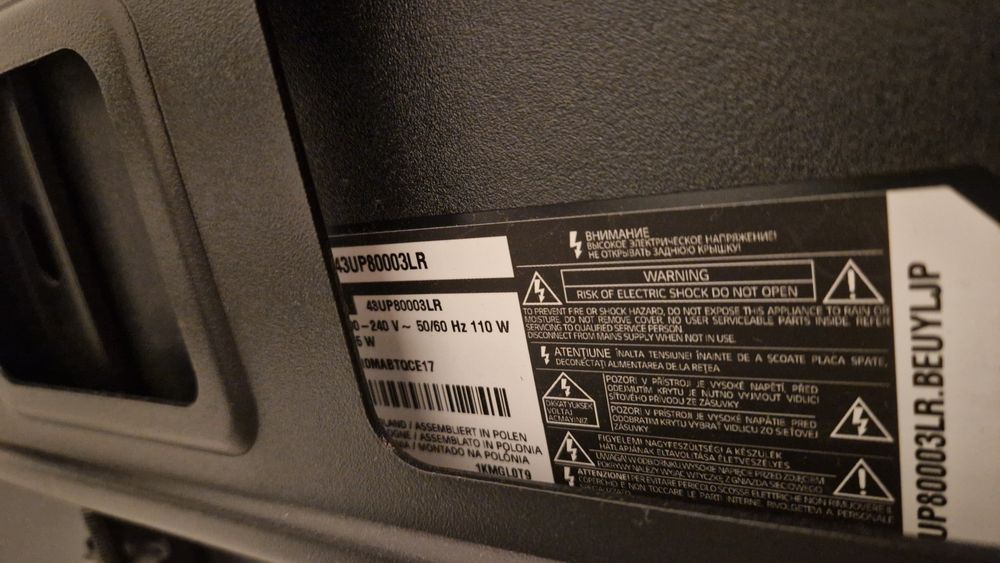 Televizor LG 43UP80003LR - 108 cm, Smart, 4K Ultra HD, LED - Defect