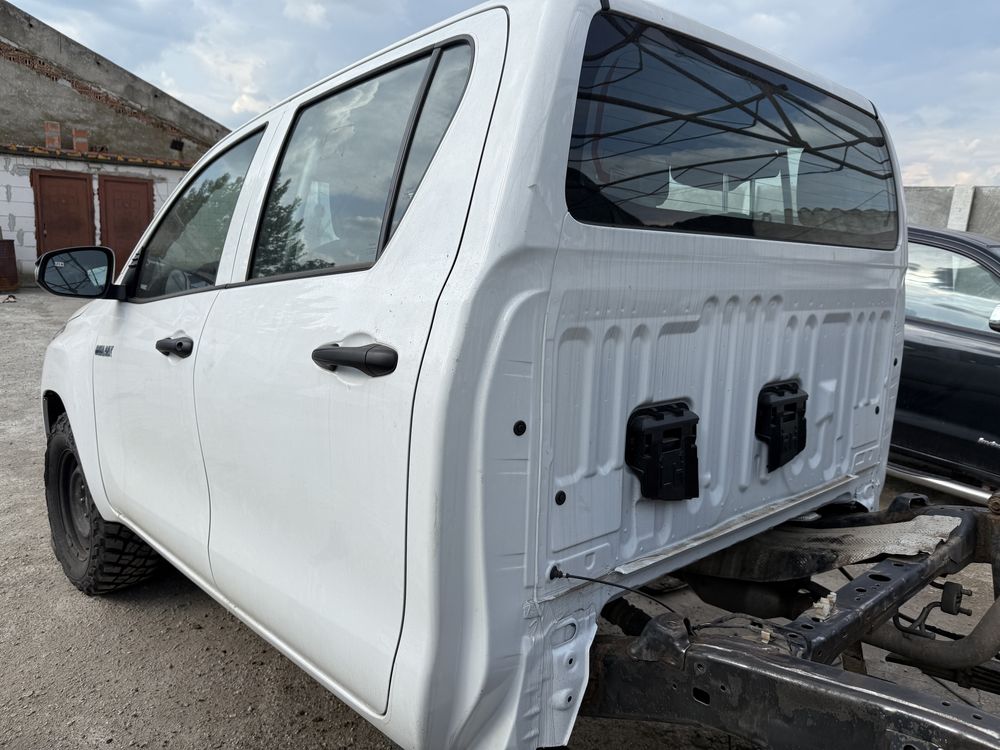Cabina noua Toyota Hilix 2023