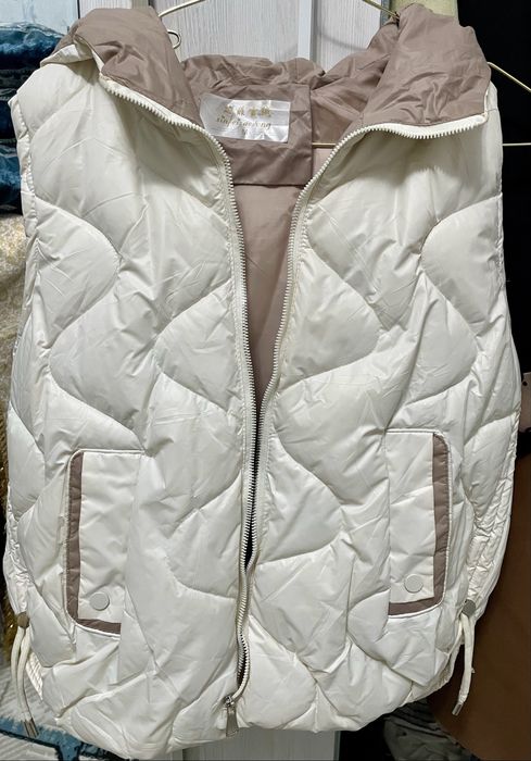 Ayollar uchun malochniy rangli bezurkafka, M razmer-ishlatilgan,yaxshi