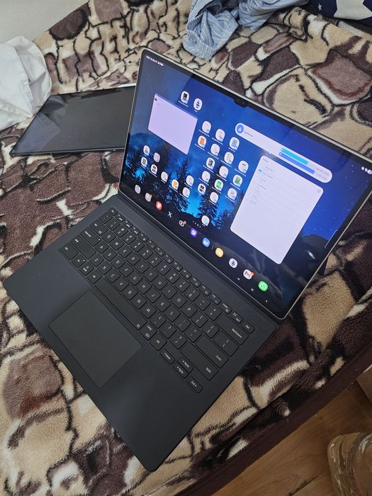 Samsung tab s9 ultra 512 GB + book cover