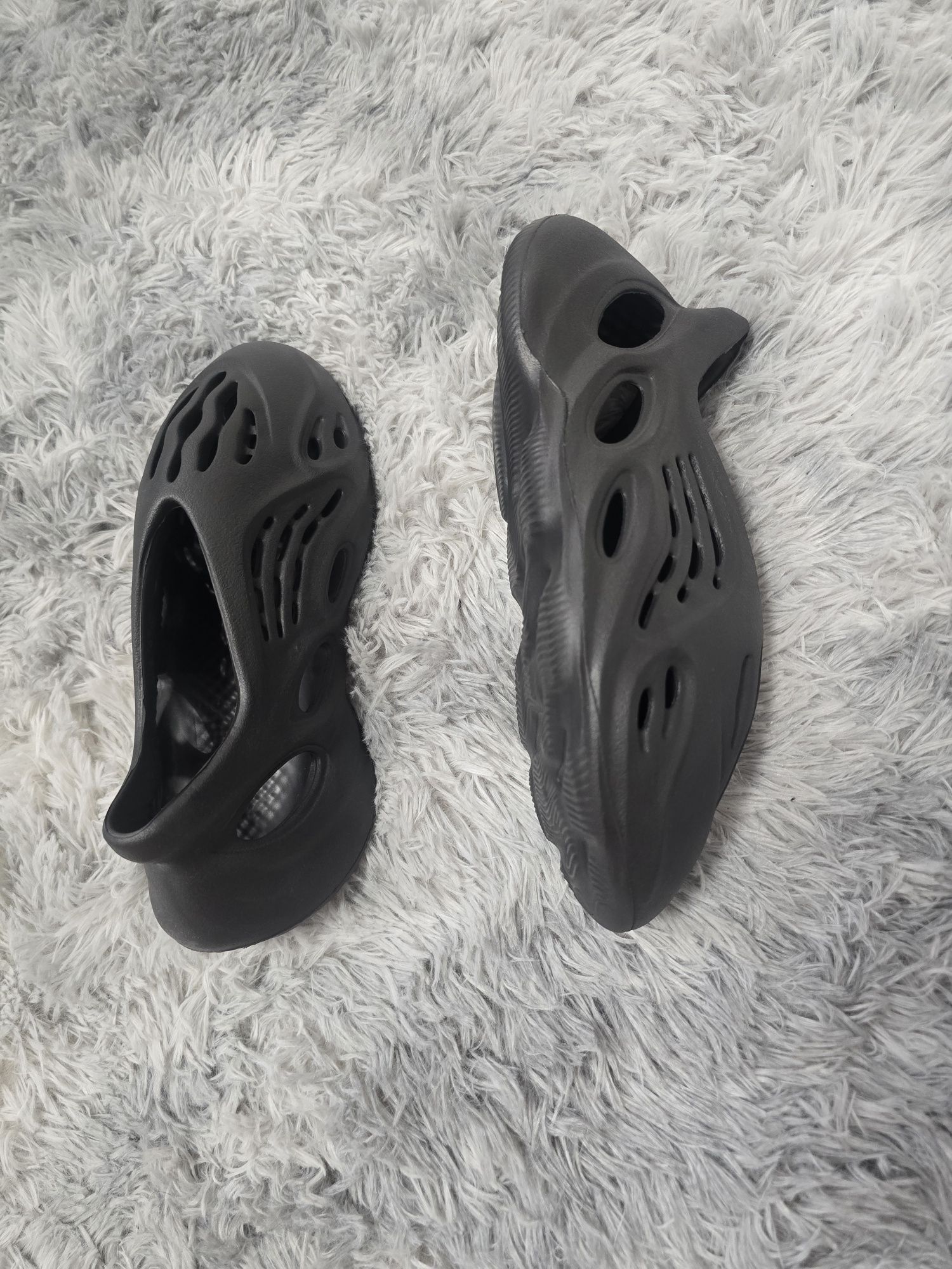 Yeezy Foam Runner