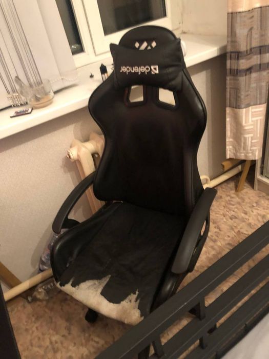 Игровое кресло defender