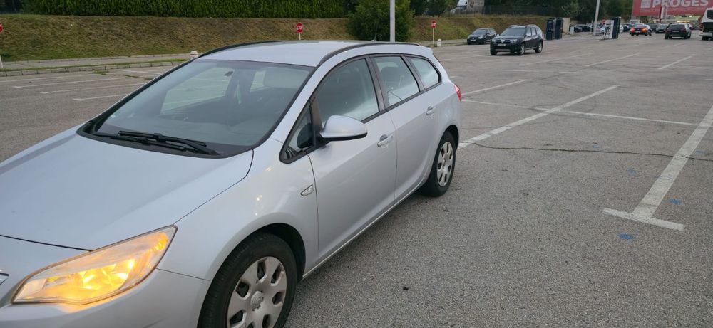 Opel Astra J– 1.7 CDTI ECOFLEX