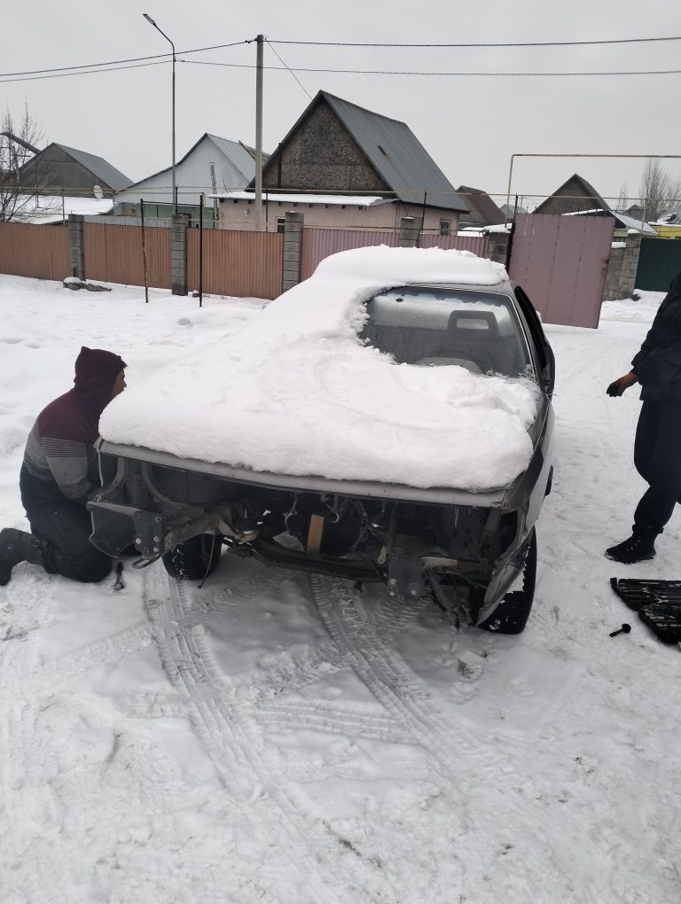 Ауди 100 па запчасти сатылады