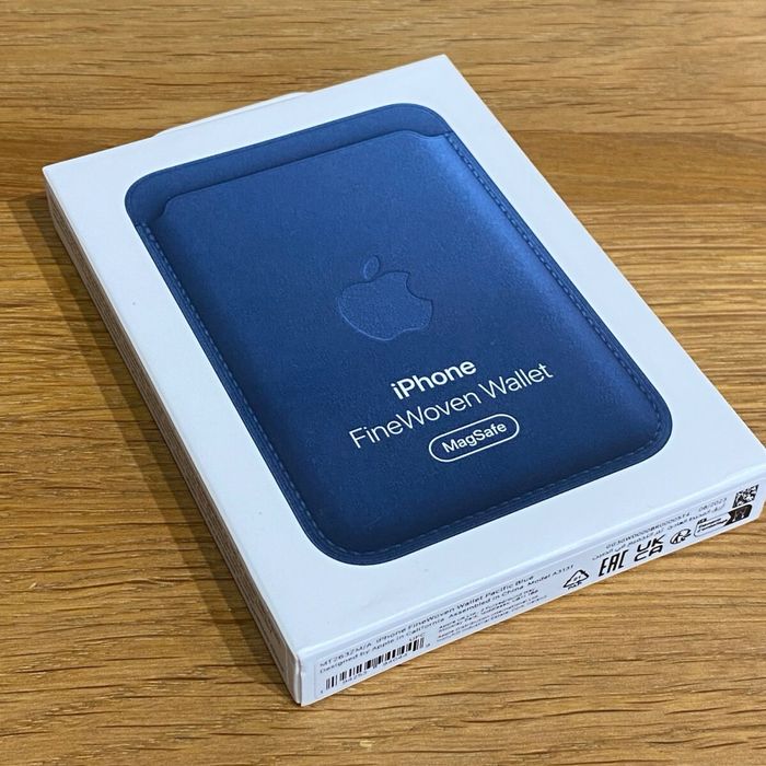 (Оригинал) Картхолдер Apple FineWoven синий