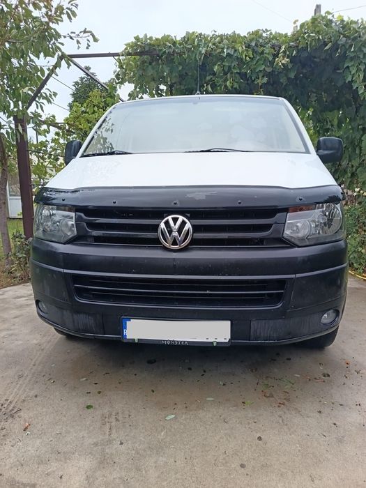 Volkswagen T5     .