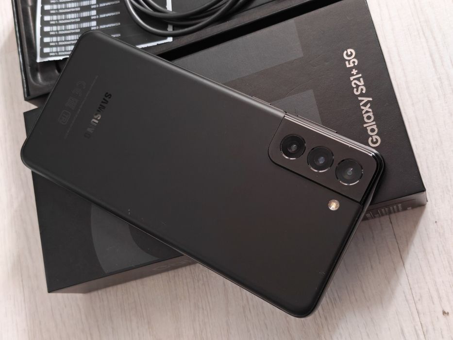 Samsung S21 Plus 128 gb Ram 8 5G польный комплект