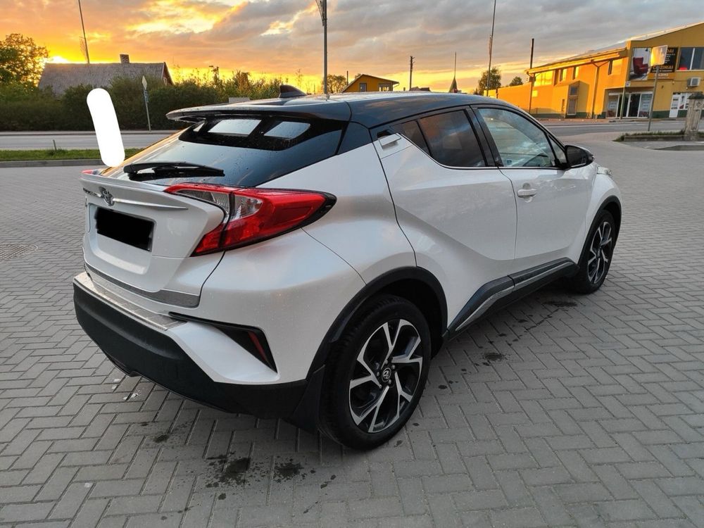 Dezmembrez Toyota CH-R