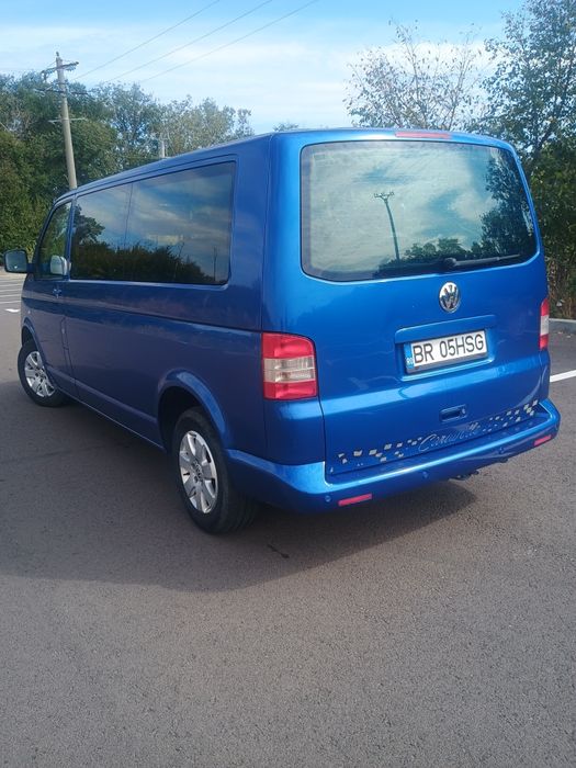 Vw Transporter 8+1 locuri