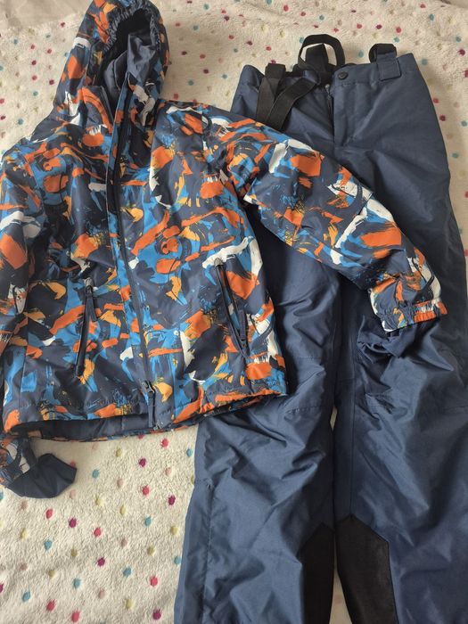 Зимен комплект за момче 146-152 размер