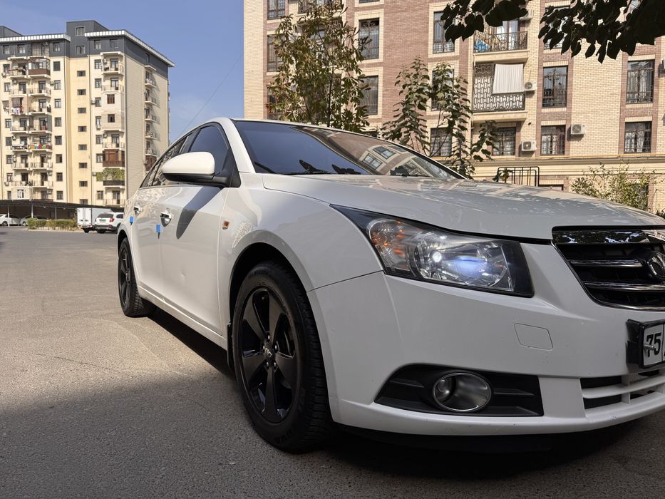 Lasetti Cruze cdx eng full pozitsa 2009 yil 230000 yurgan