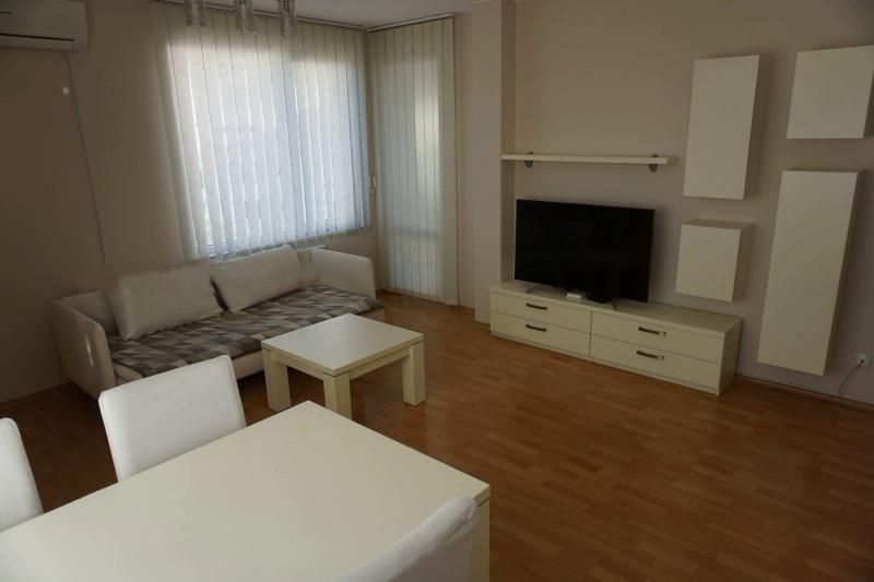 Дава се под наем Тристаен апартамент в София, Дървеница - 101 кв.м за 799 € - Снимка #1