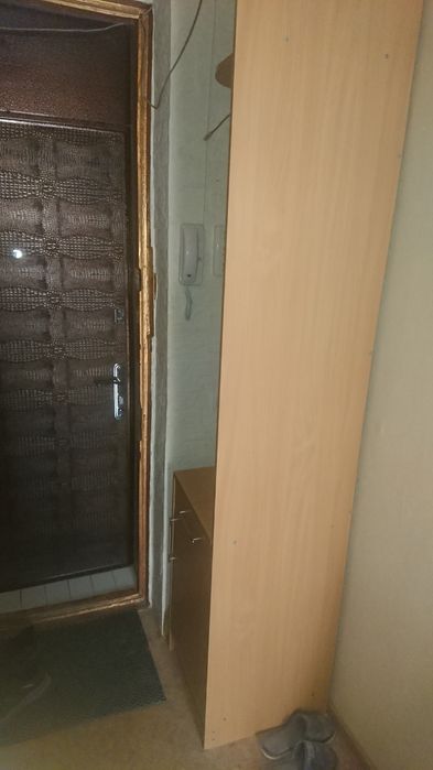 Продам  прихожую