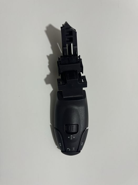 Оригинално управление за музика Citroen & Peugeot