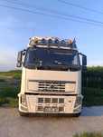 Volvo 2011 EEV și remorca Schmitz Varios