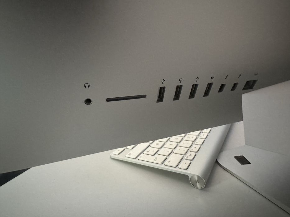 Apple iMac 27-inch Late 2013 * Mouse /Tastatura fara fir