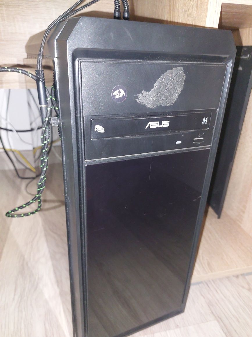 Pc / calculator amd ryzen 5 3400g + 16gb ram + rx 580 8gb  ssd 1t + ss