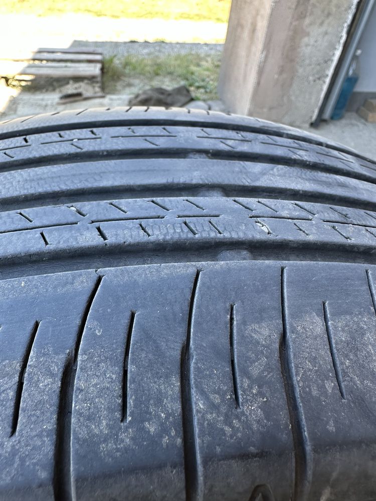Vand anvelope vara Dunlop 225 60 r18