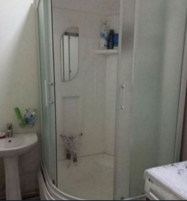 Продам свою квартиру Юнусобад 17 кв .4/1/5