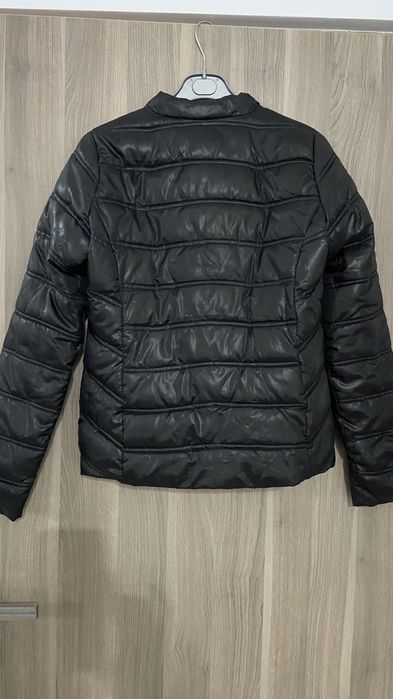 Jacheta matlasata din fas, marimea xs