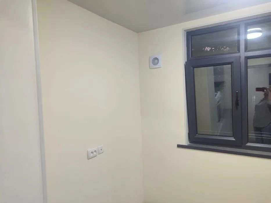 Продажа Чиланзар 23 квартал 2/2/5 Кирпичный дом, смежка, балкон 2*6