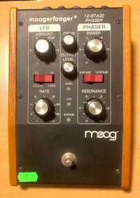 Pure analogue Moog Mooger Fooger MF-103 12-Stage Phaser