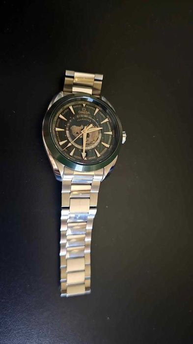 Продавам мъжки часовник Omega Seamaster Aqua Terra World Time