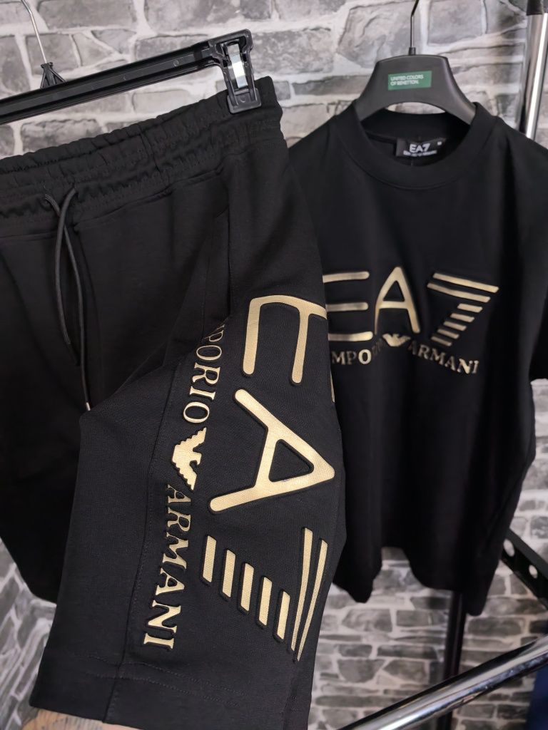 Emporio Armani летен екип