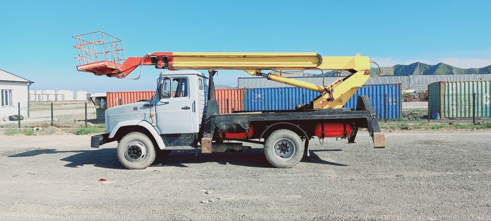 Авто вышка сотилади 26 000$