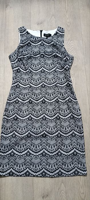 Продам платье новое