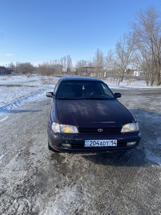 Продам Тойоту Карину е