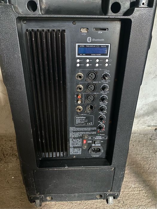 Vând boxă Novistar bluetooth