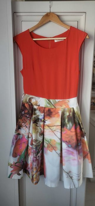 Rochie de ocazie rosie cu imprimeu multicolor, mar 38