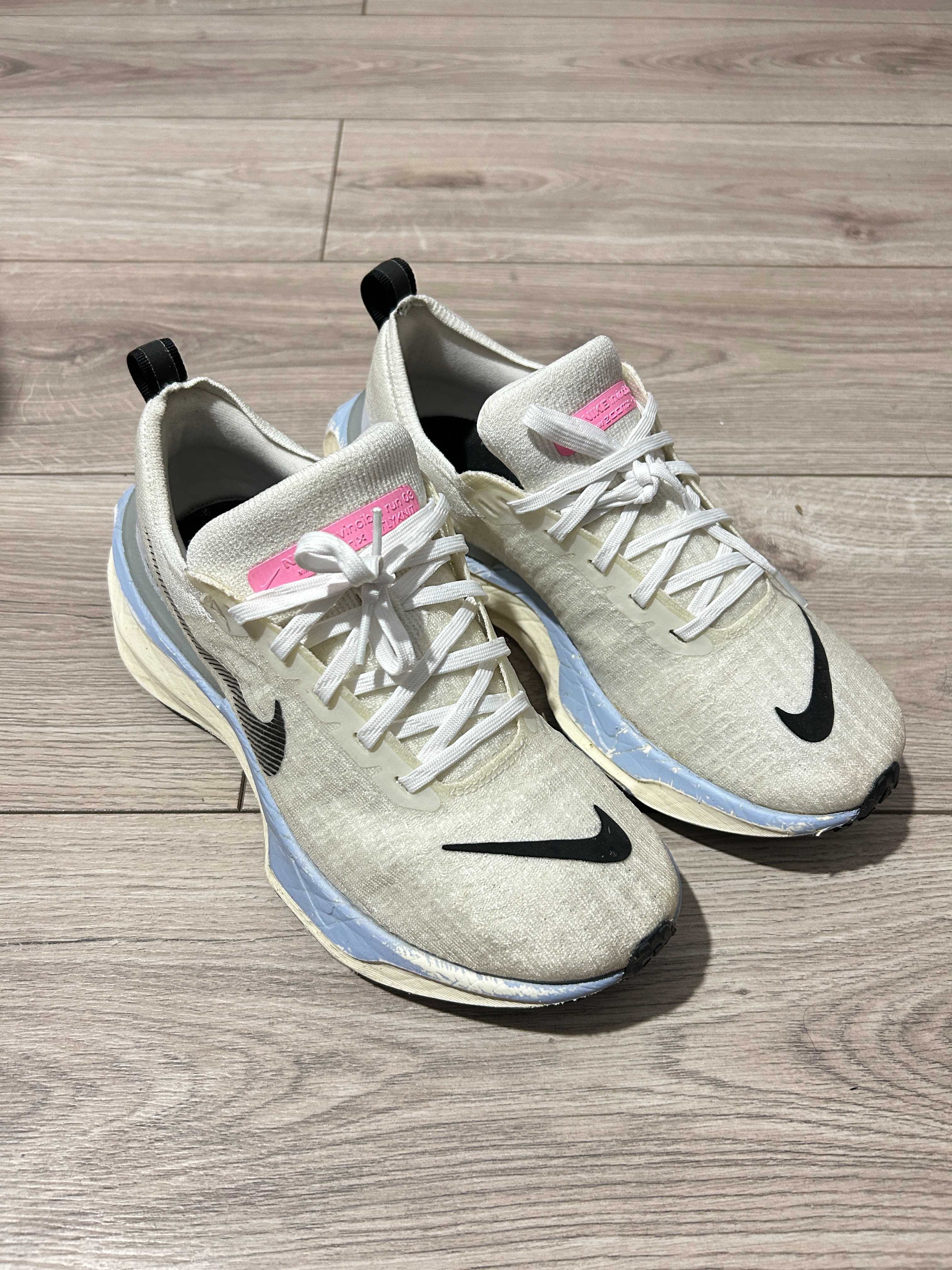 Adidasi Nike ZoomX Invincible Run Flyknit 3 Marimea 41-26cm-
