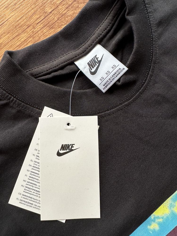 Мъжка,памучна,черна тениска Nike с щампа