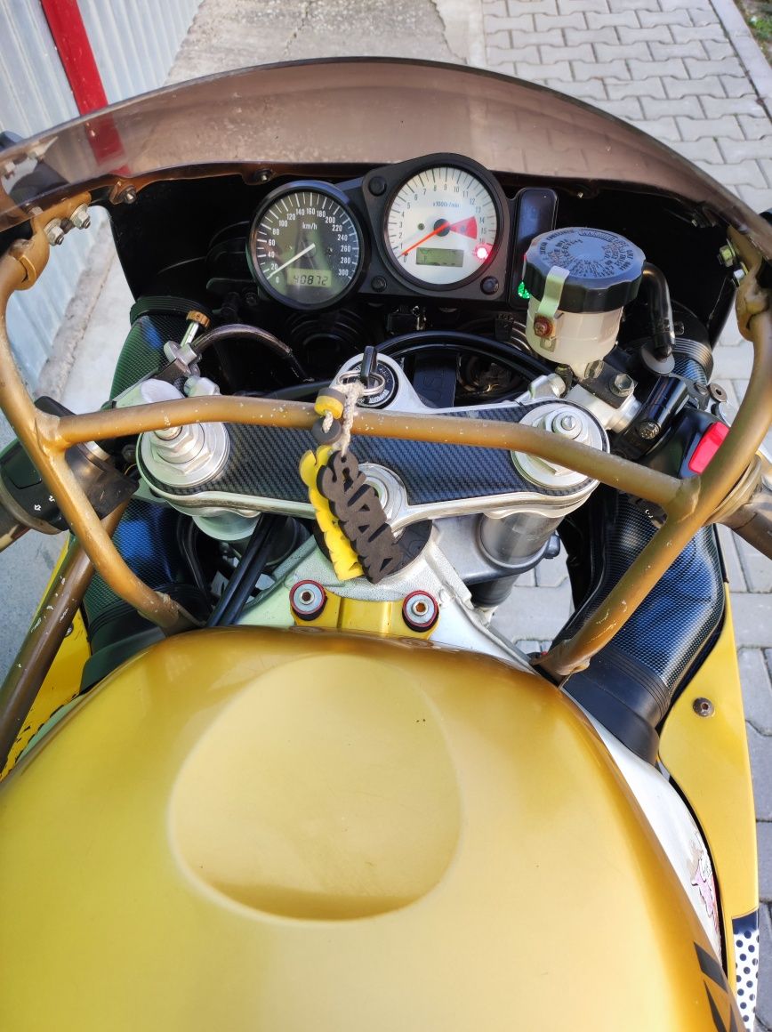 Suzuki gsxr 750cc