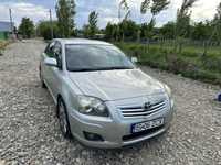 Toyota avensis 2.2