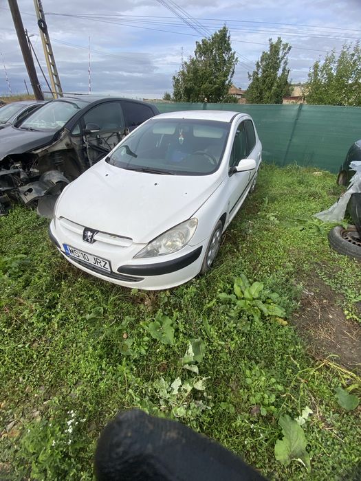 Piese Peugeot 307 an 2005 motor 1.6 i benzina!bara fata completa,usa