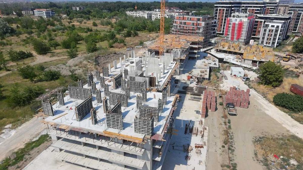 Продава се Тристаен апартамент в Пловдив, Христо Смирненски - 96 кв.м за 1473 €/кв.м - Снимка #5