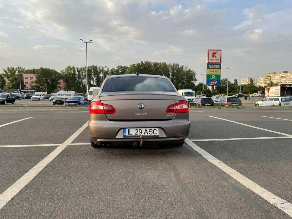 Vand Skoda Superb 2