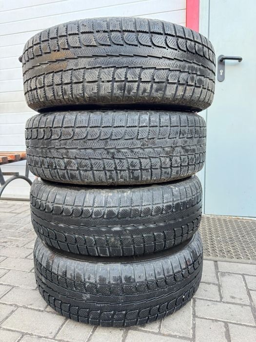 Шины бу 225/70/15/с