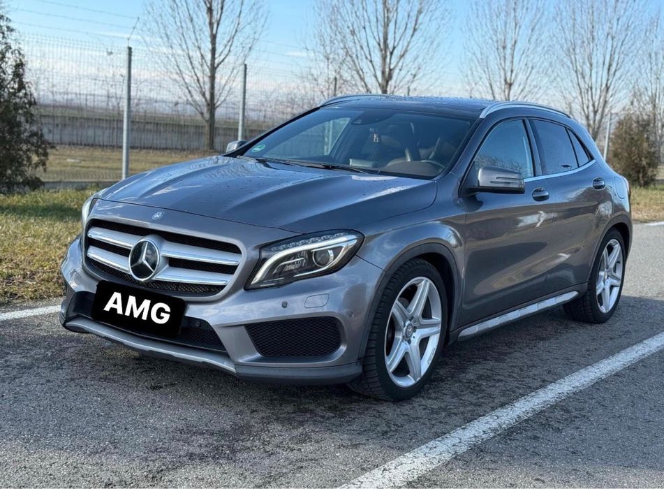 Mercedes-Gla 200d  4M/AMG/Distronic/Cameră/Panoramic/H&K/Side-Line/R19
