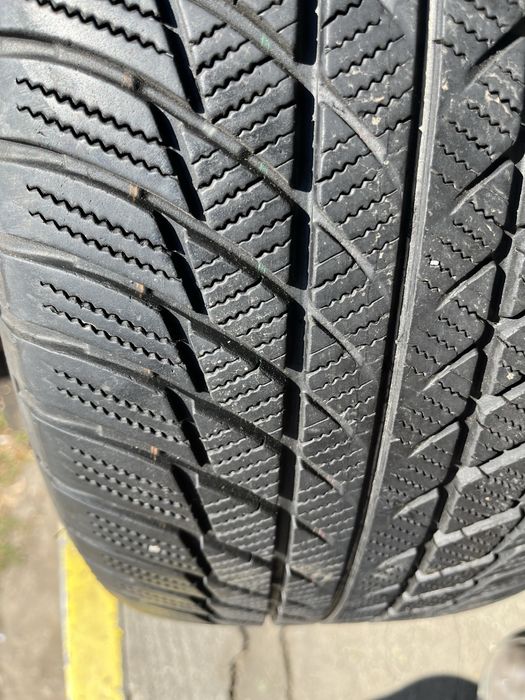 2 бр. зимни гуми 225/50/18 Bridgestone RSC DOT 3418 5,5 mm